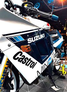SUZUKI GSX-R1100 BB商会バイク洗車センター東京大田施工事例